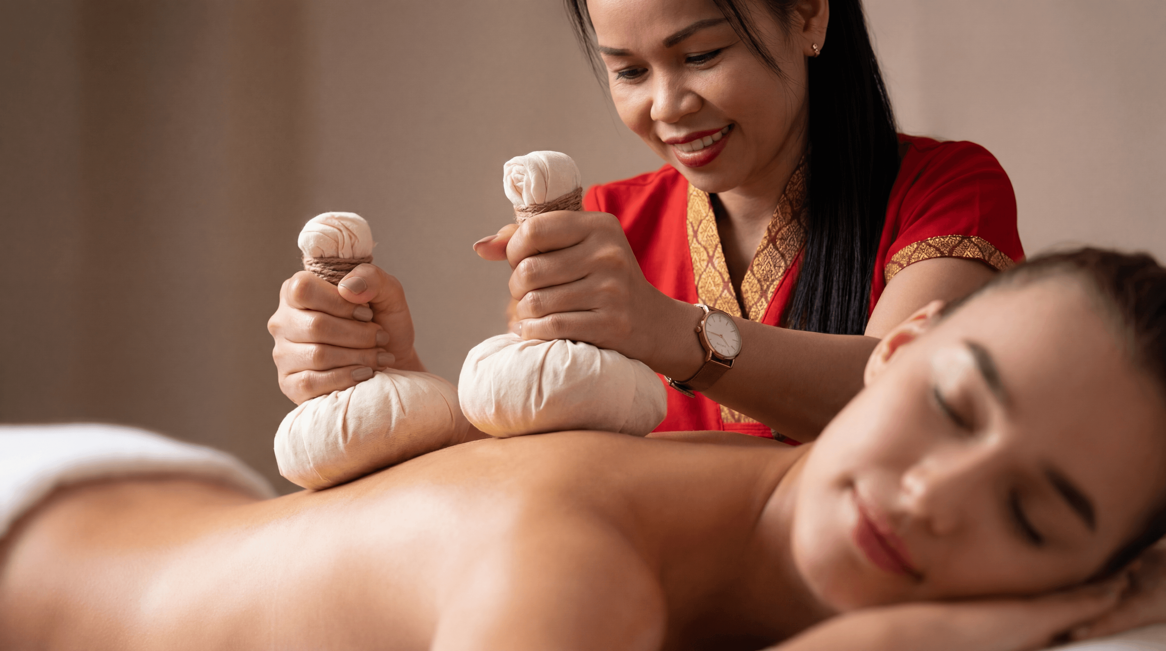 Kräuterstempelmassage